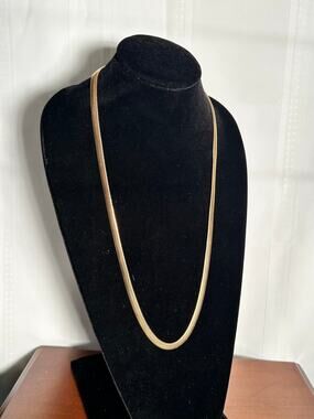 Classic Gold Tone Flat Snake Herringbone Chain Necklace Fluid Liquid Metal 30"